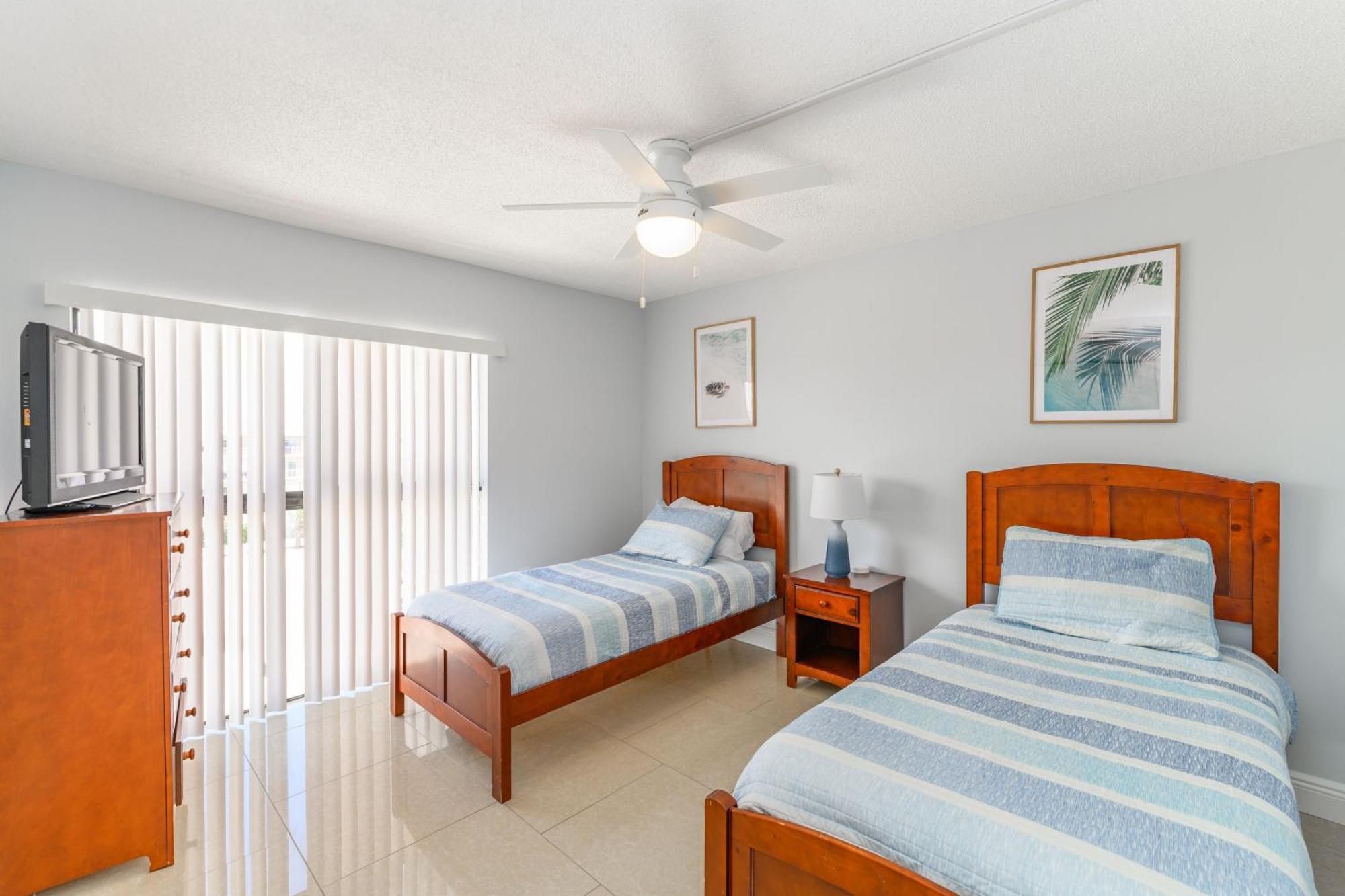 Chateau By The Sea Cocoa Beach Exterior foto
