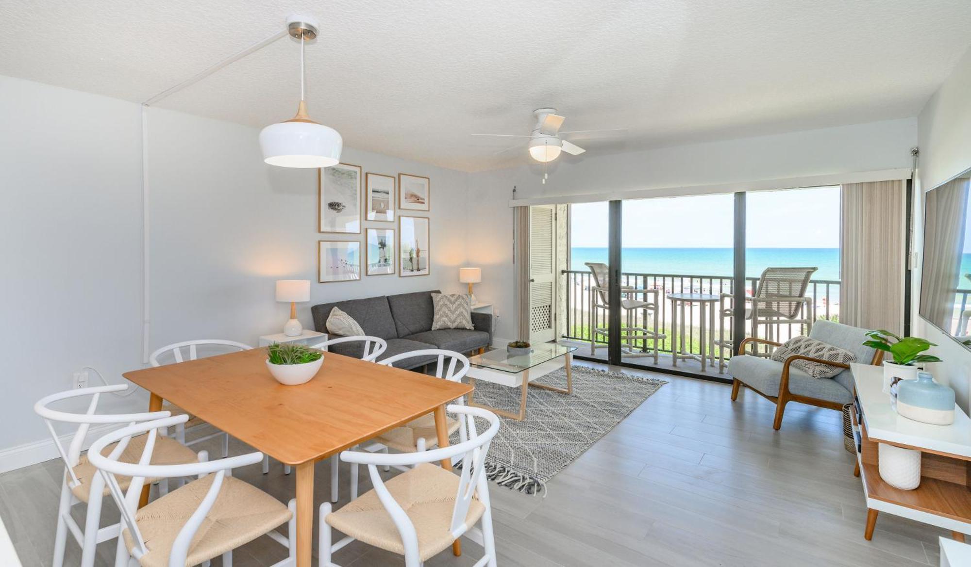 Chateau By The Sea Cocoa Beach Exterior foto